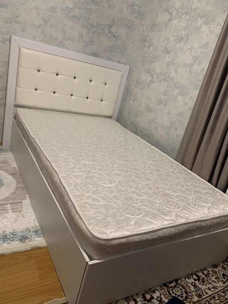 Кровать новая 120/200