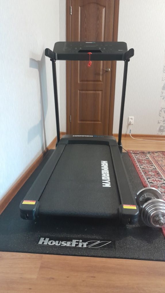 Продам срочно беговую дорожку