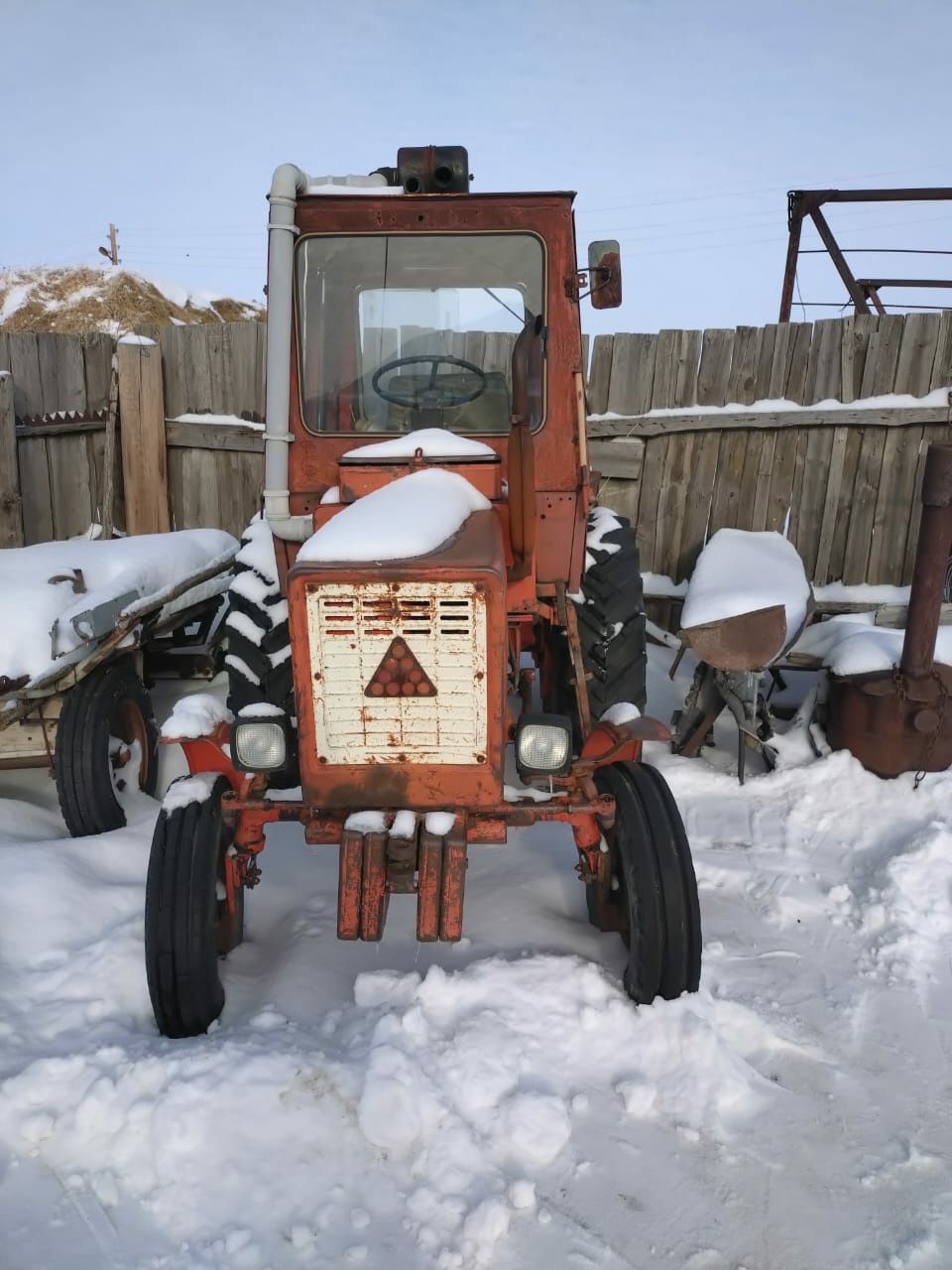 Продам трактор Т-25