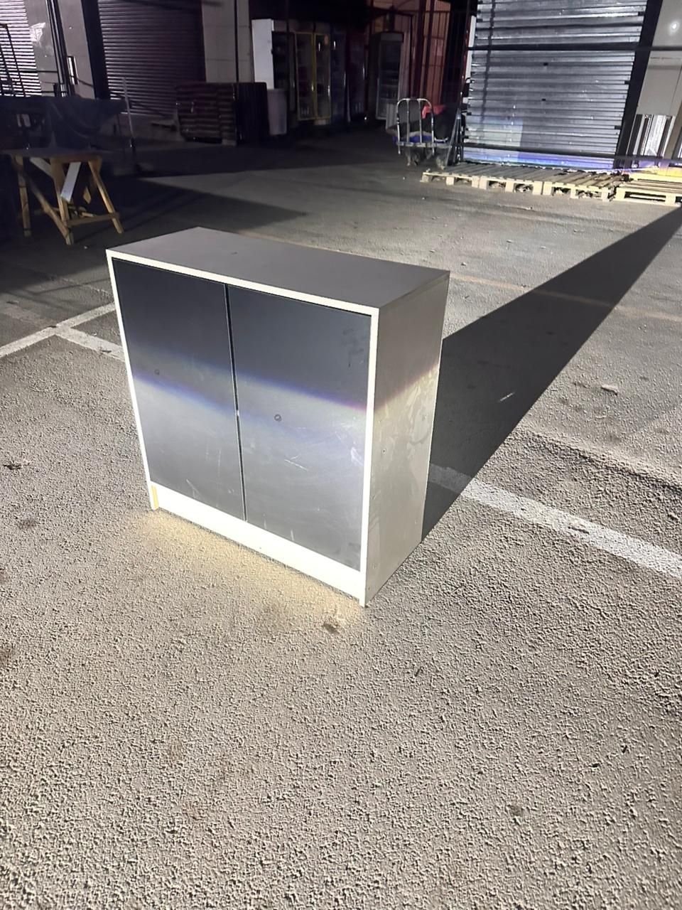 Шкаф с дверцами 84×85×35