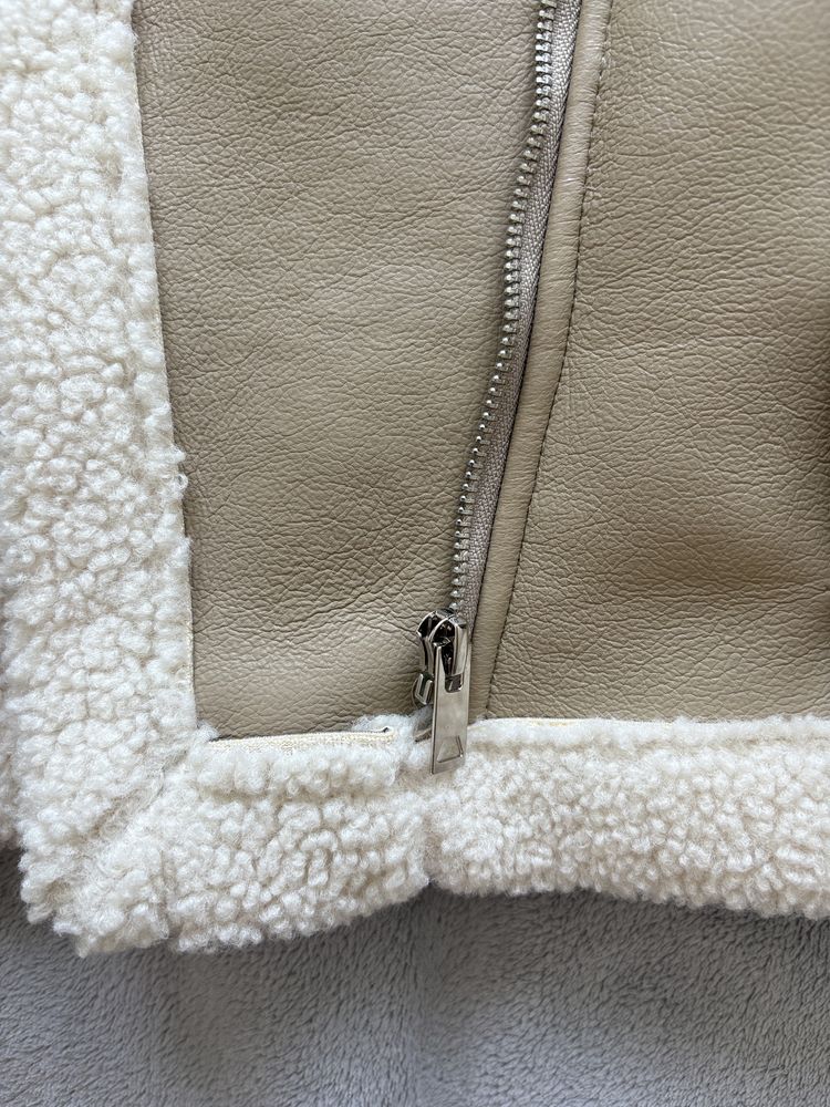 Дубленка Zara беж