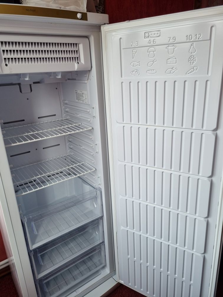 Продам холодильник ATLANT   и морозильную камеру INDESIT новые