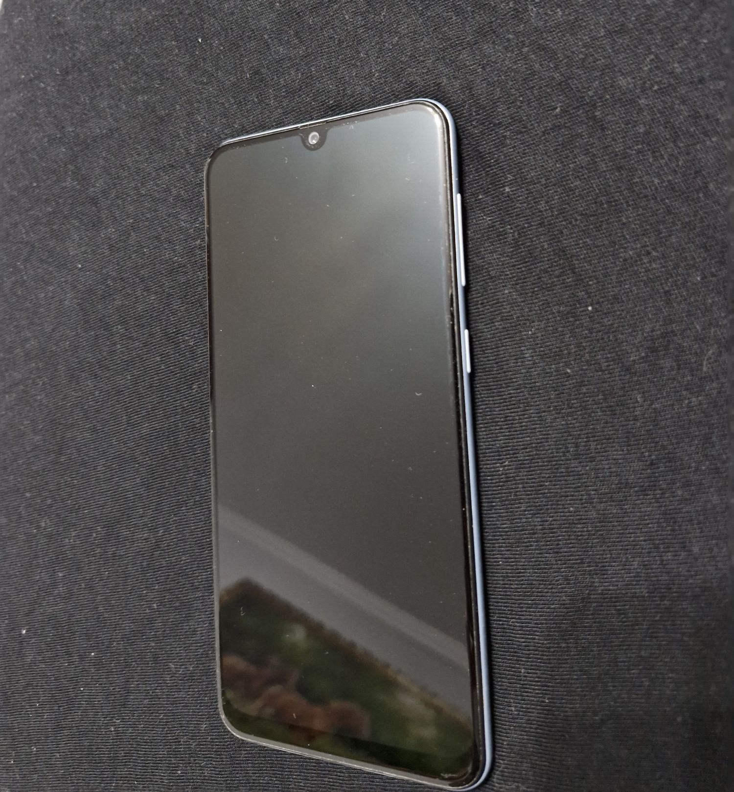 Samsung A50 на 128 гб продается!!!