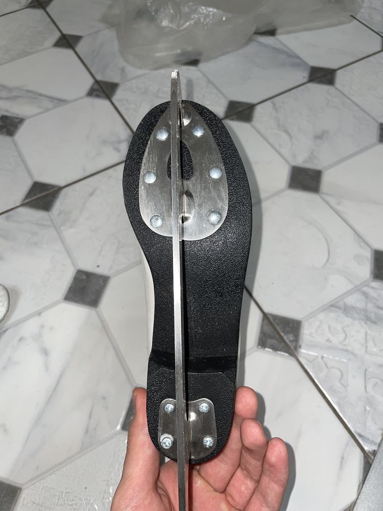 Женские коньки Teku 34р