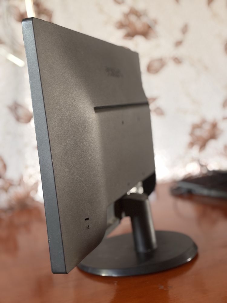 Монитор Philips 223V5LSB2/62 — 21.5”, Full HD