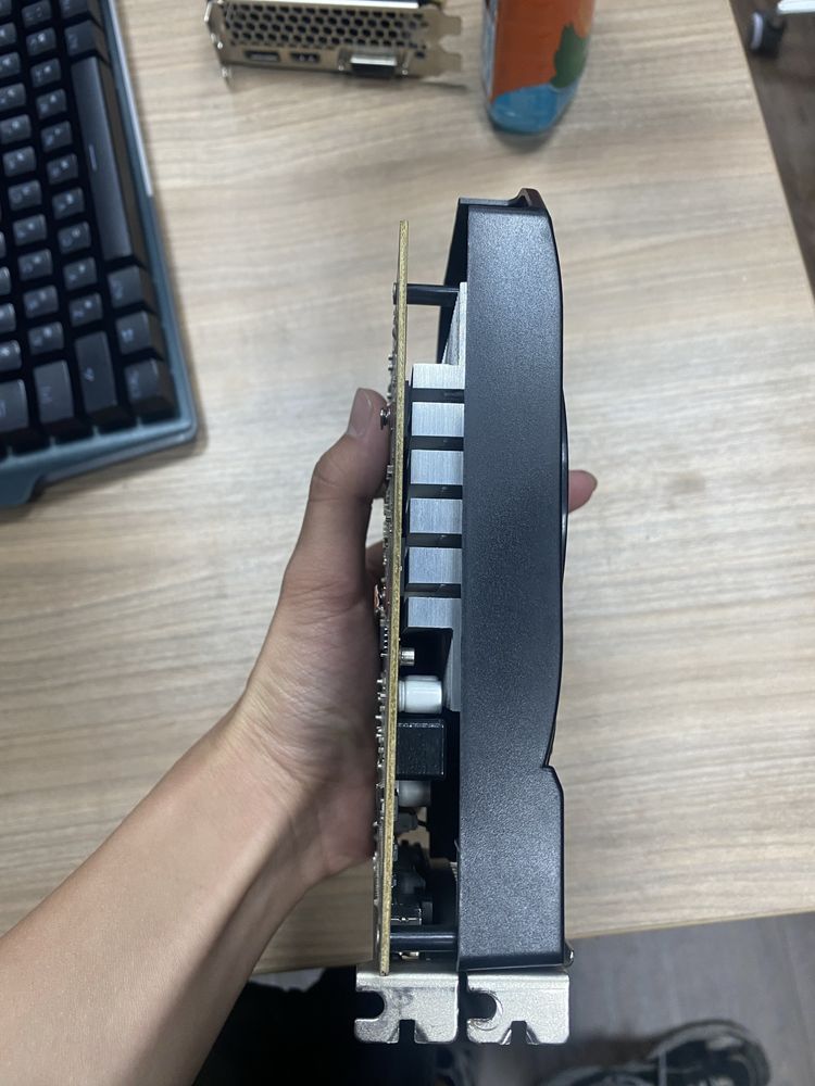 Gtx 750 В хорошем состоянии