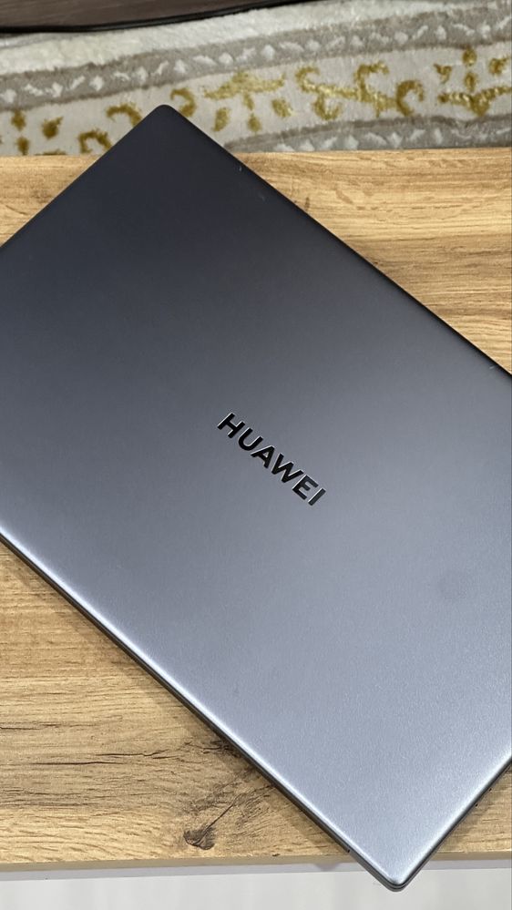 Продам ноутбук Huawei MateBook D15