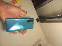 Продам на запчасти Poco F3