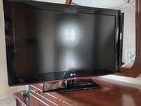 Телевизор  LG ЖК