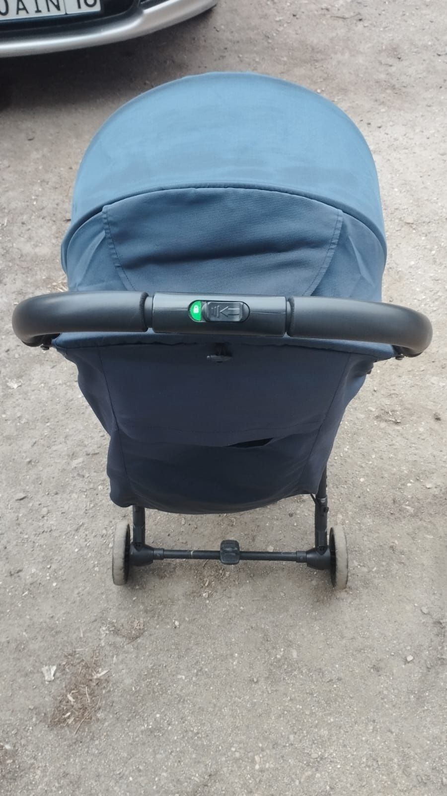 Продам детскую прогулочную коляску TOMIX