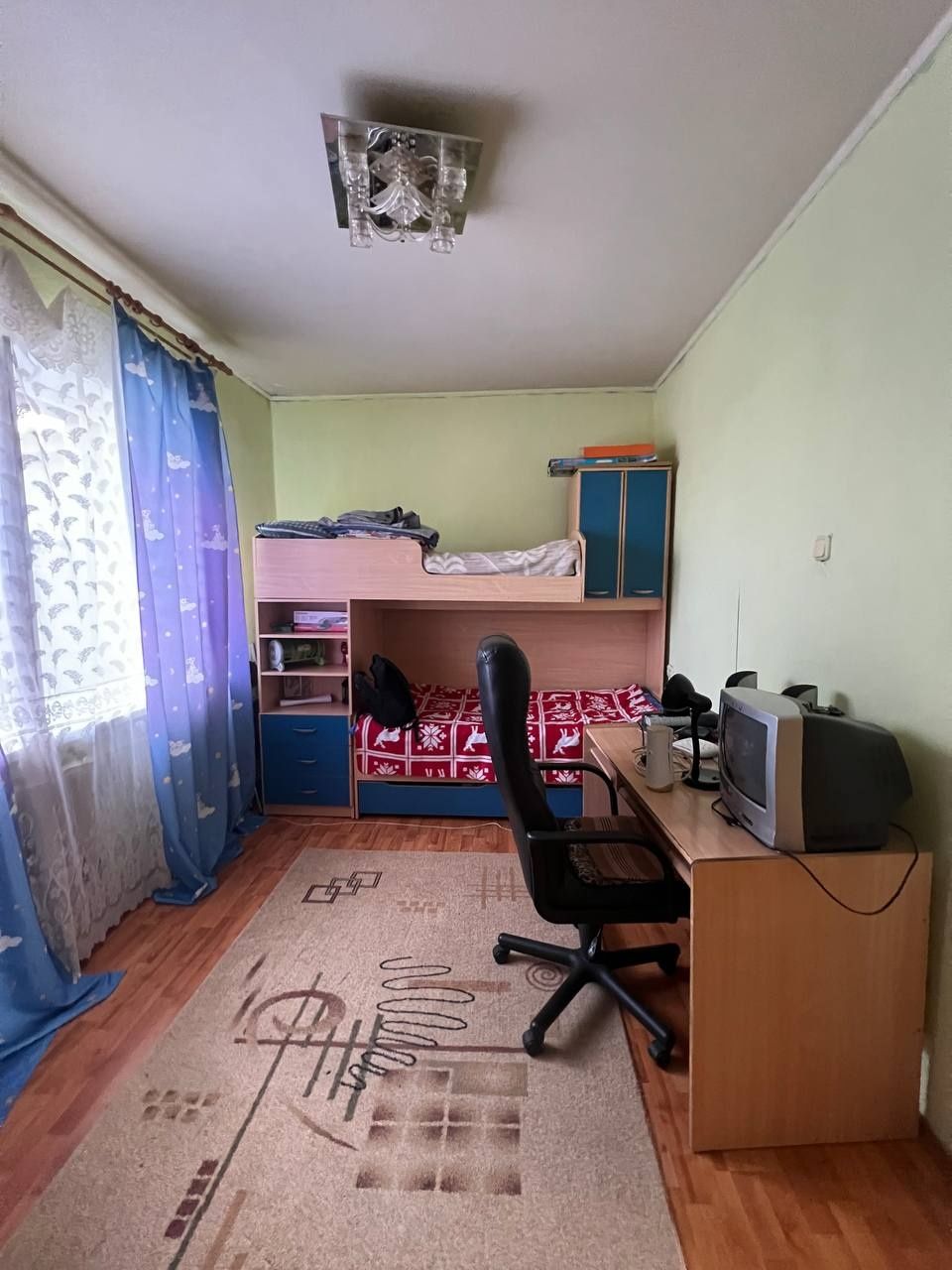 Продаётся 3х комнатный дом по  Ул. Коктем 5/1