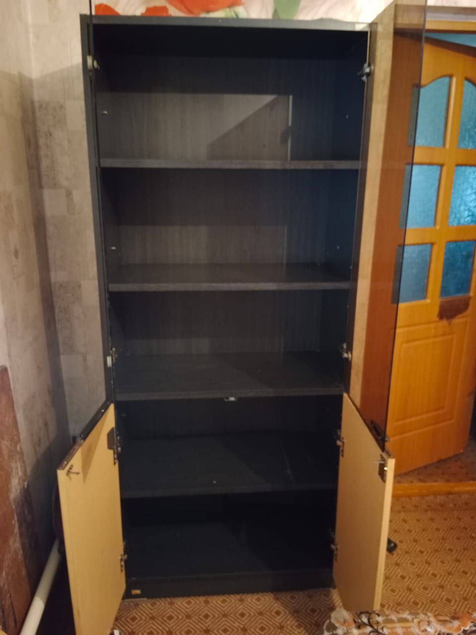 Продам шкаф продам