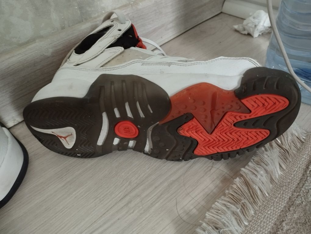 Nike air Jordan original basketball р36