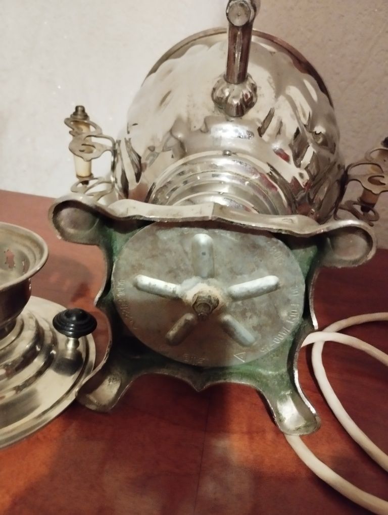 Самовар самовары советских времён. 3 л б/у. 4 л новый. Договорная цена