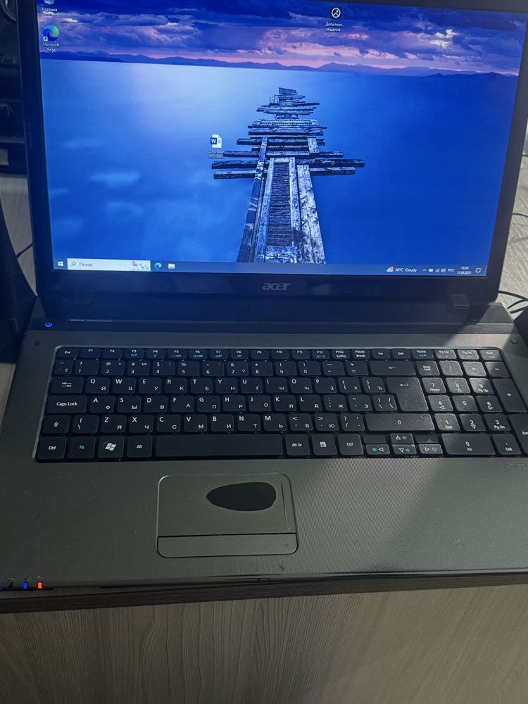 Продам ноутбук Acer Aspire 7560G в хорошем состоянии