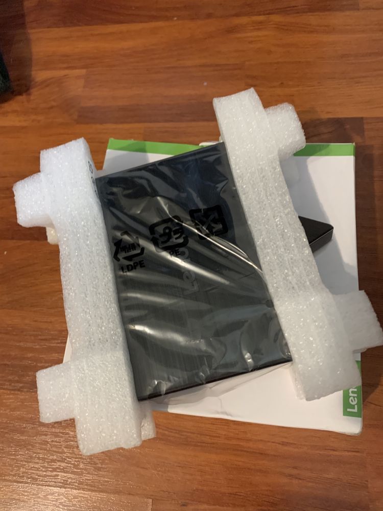 Продам портативный Дисковод Lenovo