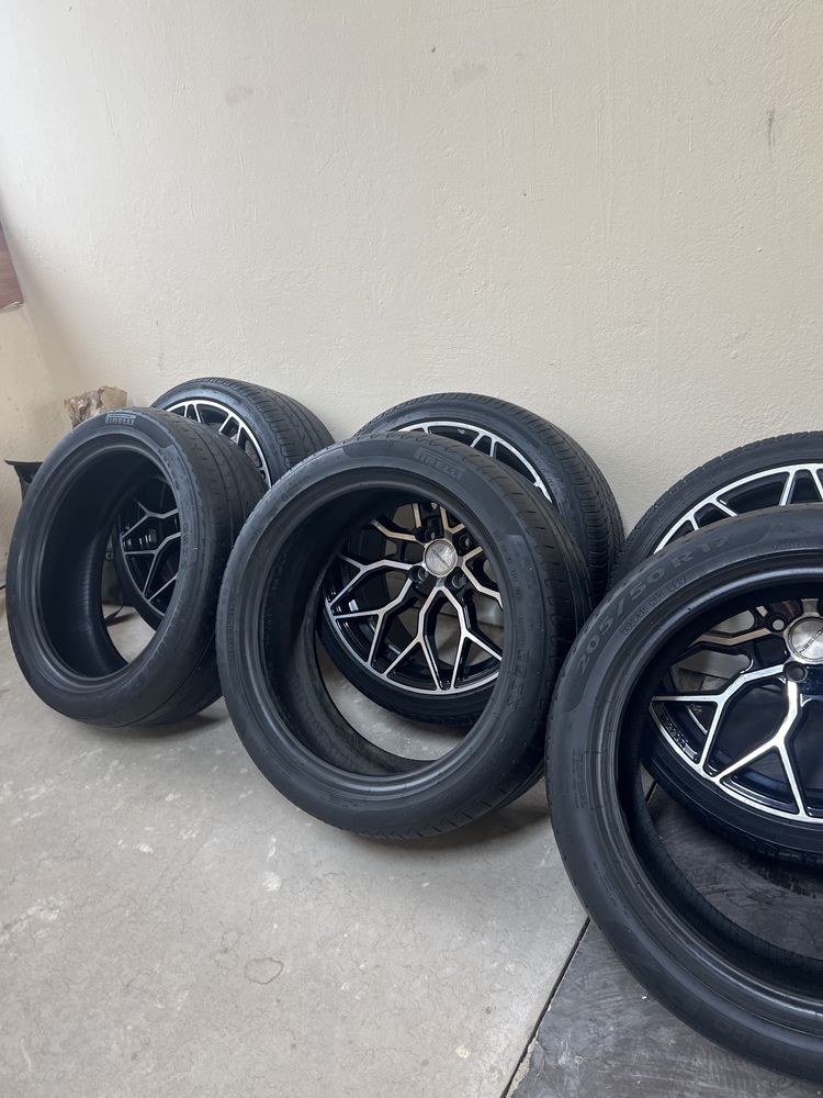 Диски Vossen HF-2 на R17