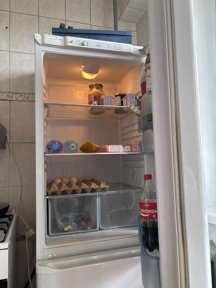 Продам холодильник