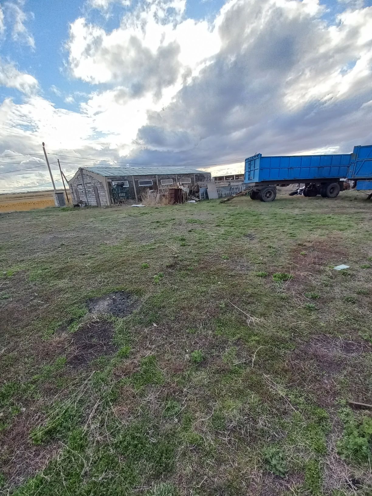 Продам Павлодар,Кенжеколь,дом ,участок 12 соток.