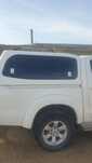 Продам боковое стекло на кунг Hilux
