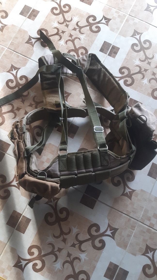 Продам жилетка для военных