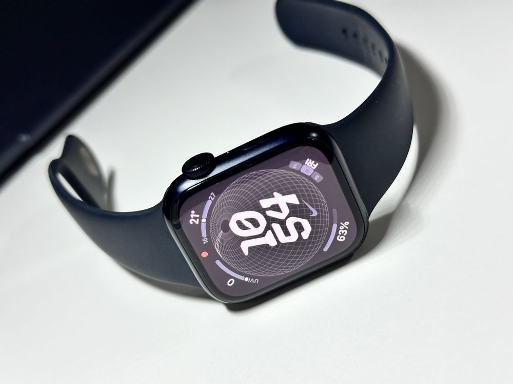 Apple Watch Series 9 (41mm, GPS)