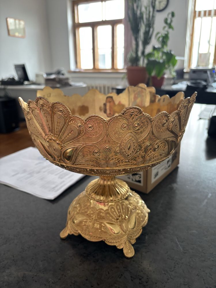 Ваза покоцанная