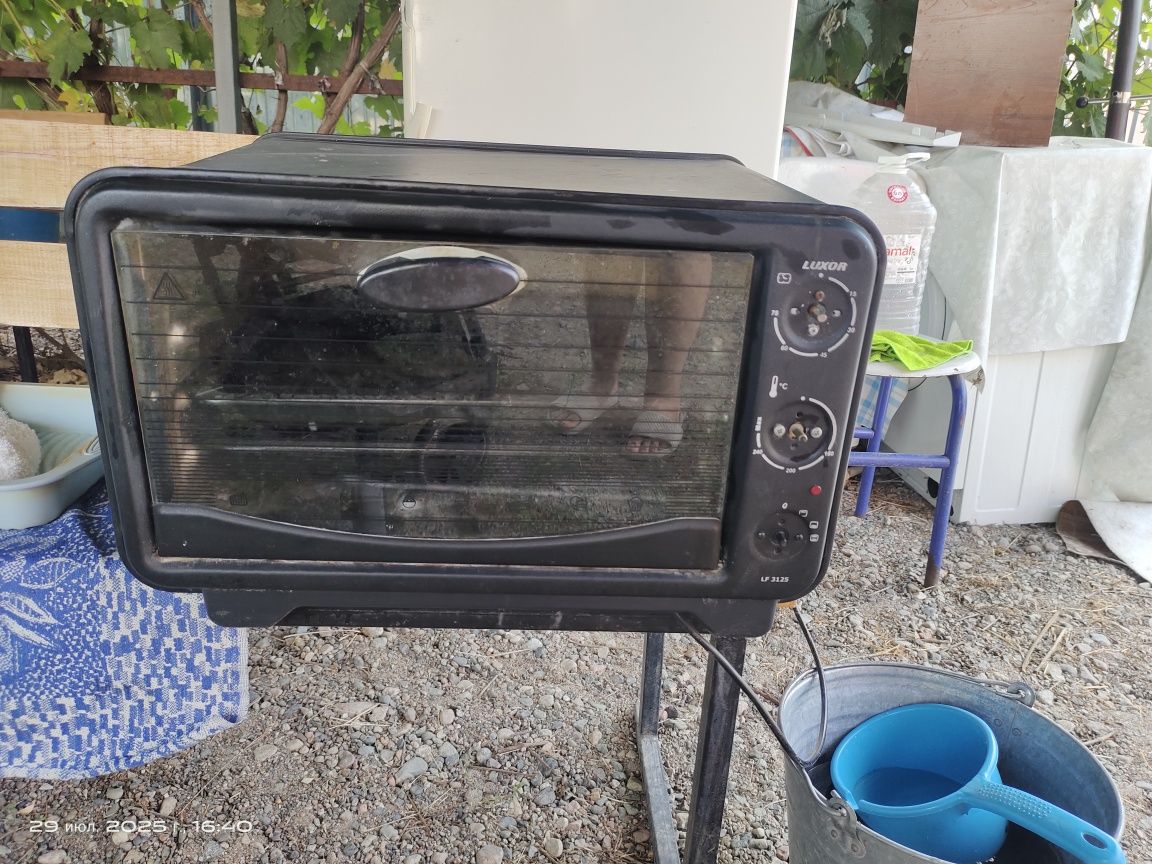 Продам духовку б/у