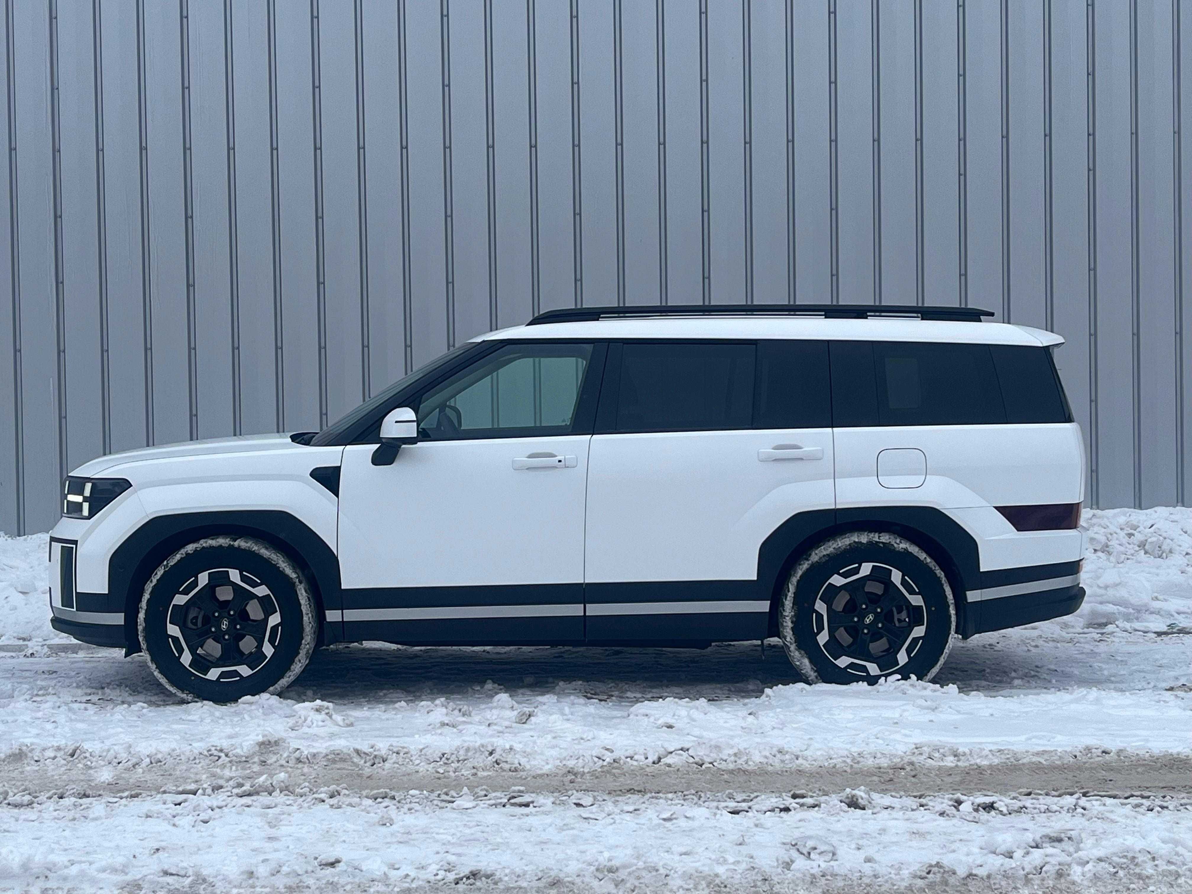 Hyundai Santa Fe БЕЗ ВОДИТЕЛЯ. Прокат авто. Аренда авто. Аренда машин.
