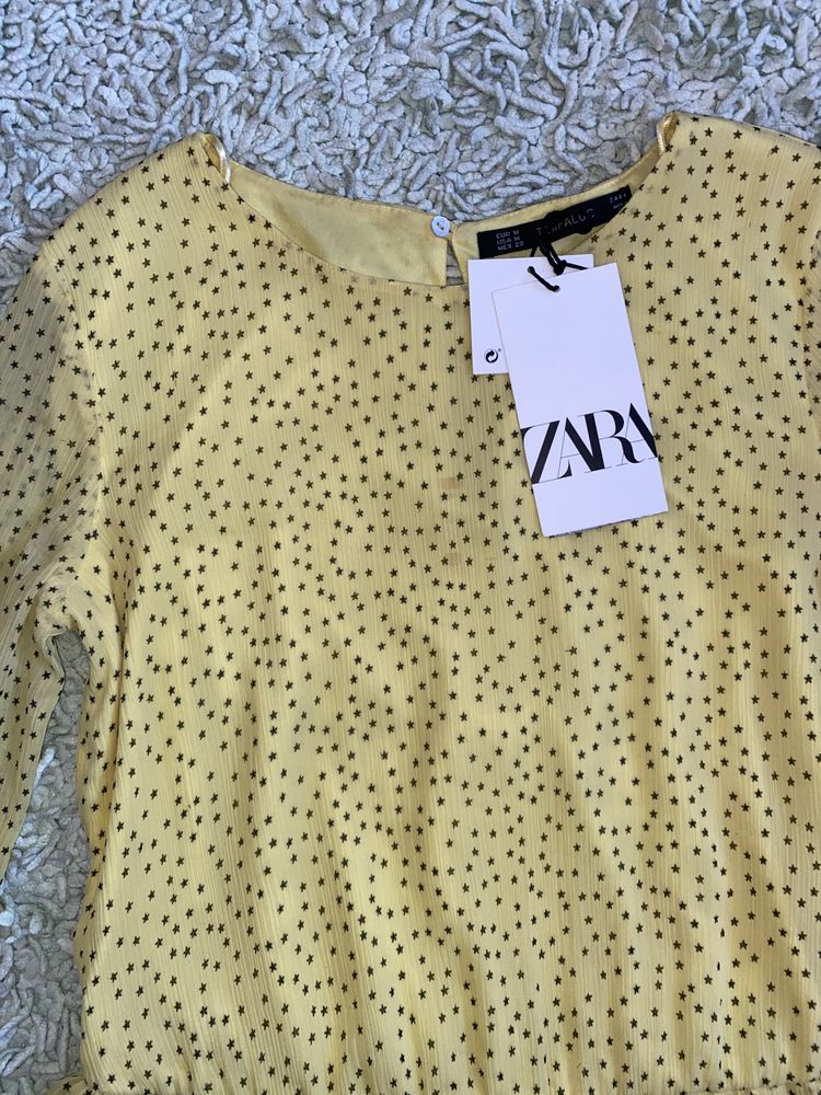Zara. Женское лёгкое платье