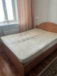 Продам кровать с матрасом