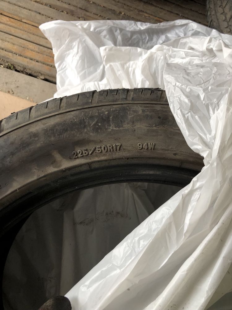 Комплект резины лето 225/50/17