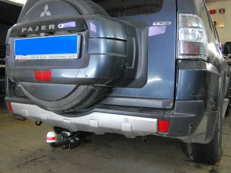 Фаркоп на Mitsibishi Pajero 4 новый на Мутсубиши Паджеро