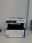 Принтер Epson в отличном состояний почти как новое с коробкой