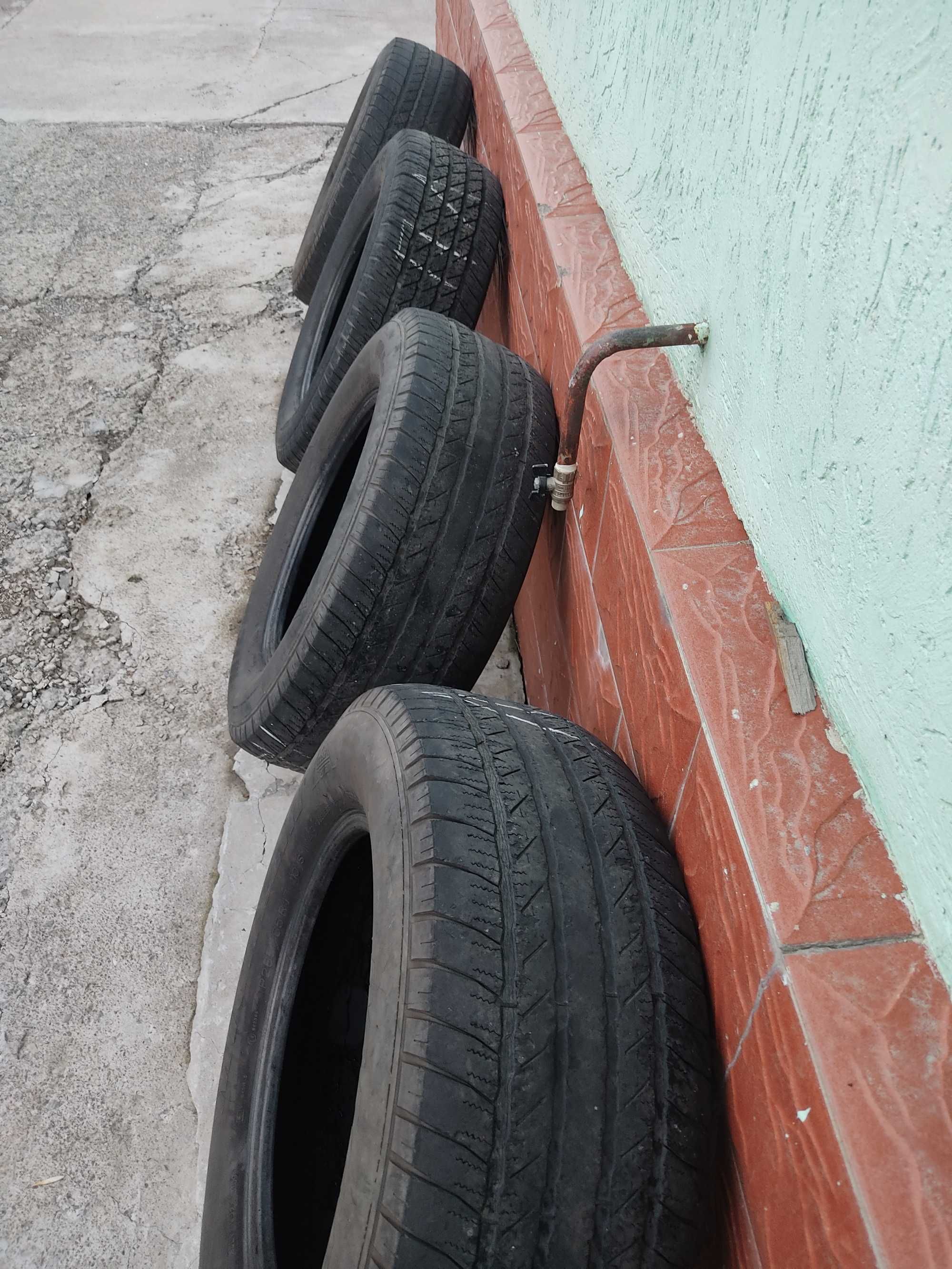 Шины MICHELIN 265/65/R17 4 шт