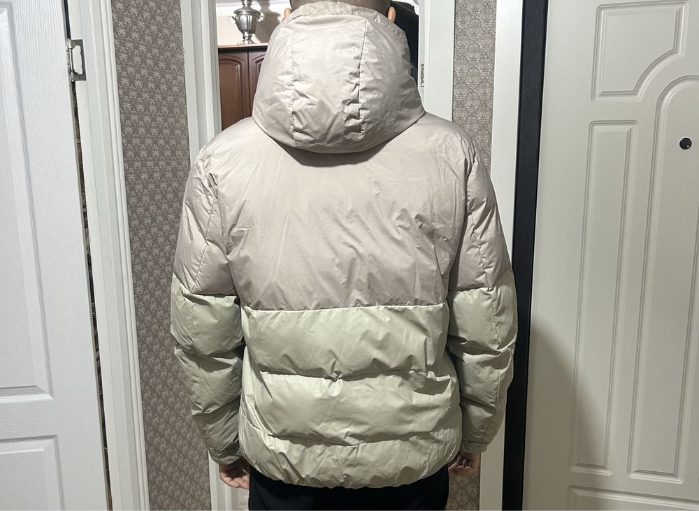 Продам зимнюю куртку Masculino б/у