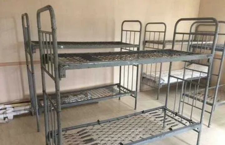 Металлический кровать Железный кровать Армейский кровать