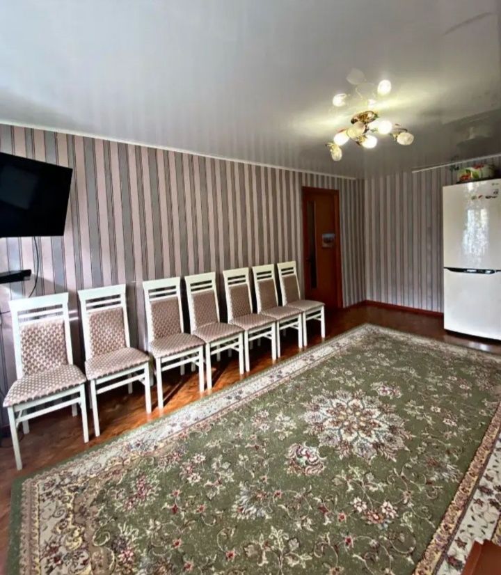 Продам 2 ком кв 45 м2 в районе 20 школы