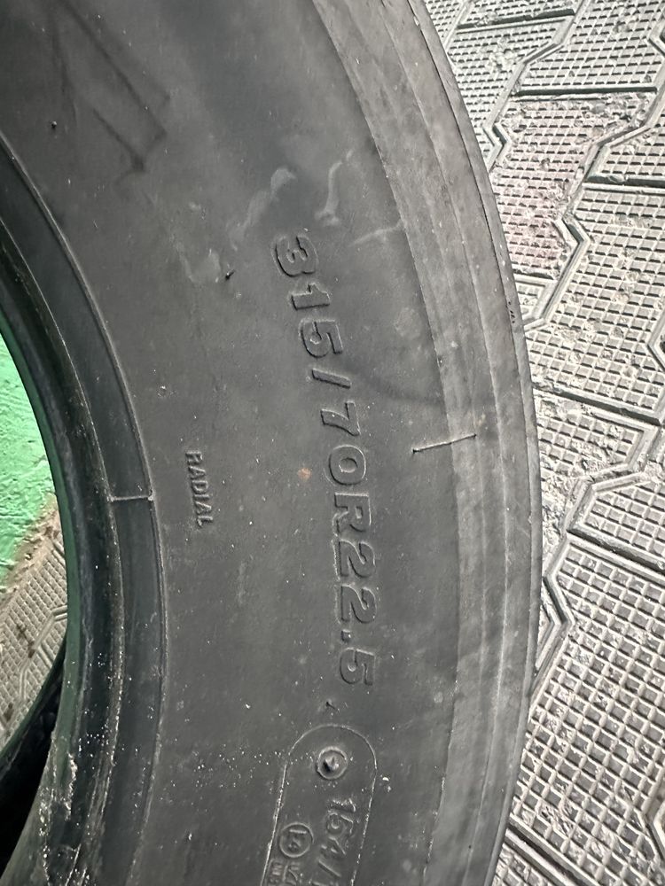 Запаска на грузовую вольво, даф, мерседес, камаз, передков 315/70/22.5