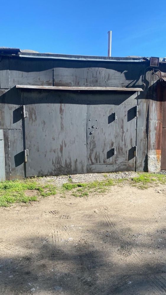 Продам гараж в районе Таксопарка