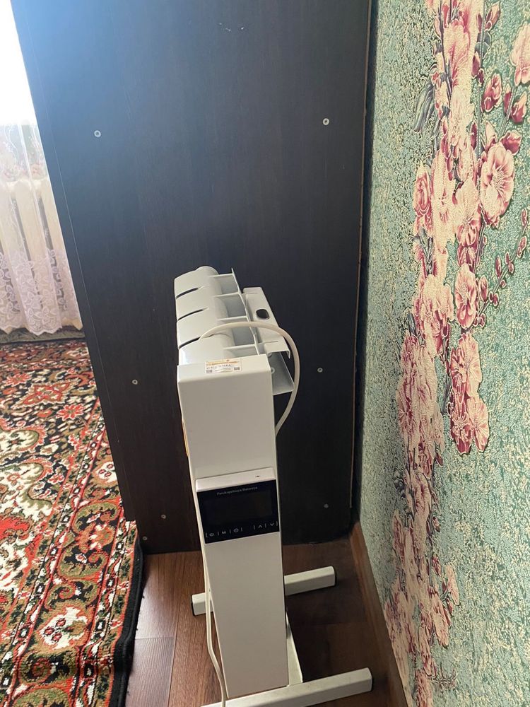 Продам  паракапельная батареи с регулятором температуры. Всего 4 штуки