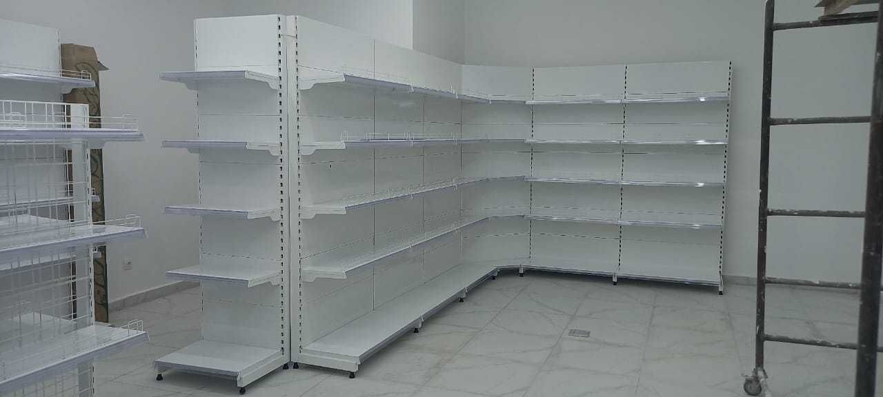 Прилавки ветрины конфетницы стелажи торговое оборудование для магазина
