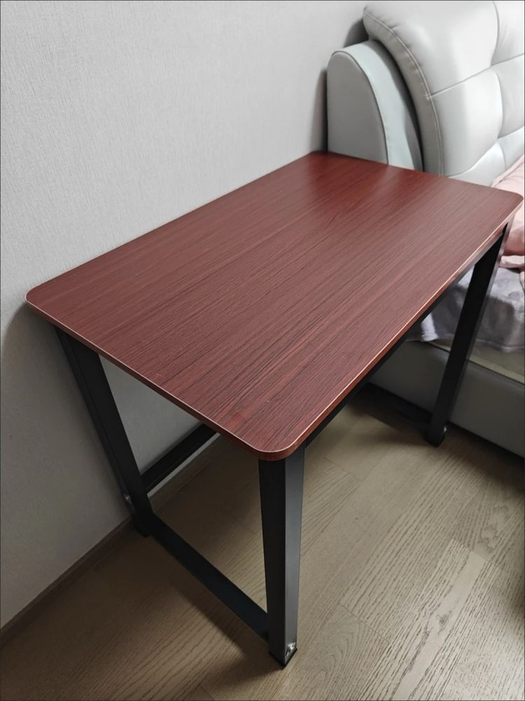 Новый Офисный стол 120х50х74 см  в упаковке
