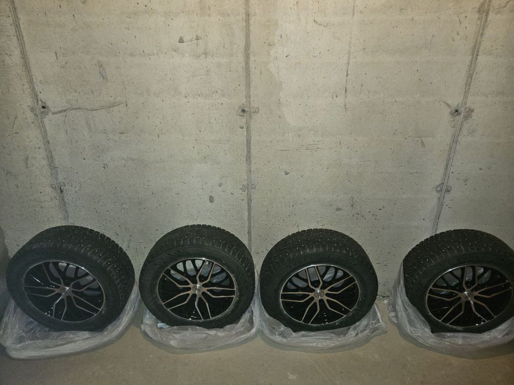 Nokian Hakkapelitta 9 (225/60/R17