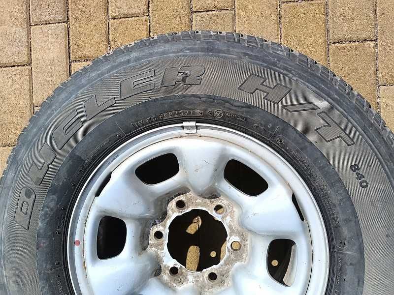 Шины 255/70 R15 - "Bridgestone Dueler H/T" (Япония), летние.
