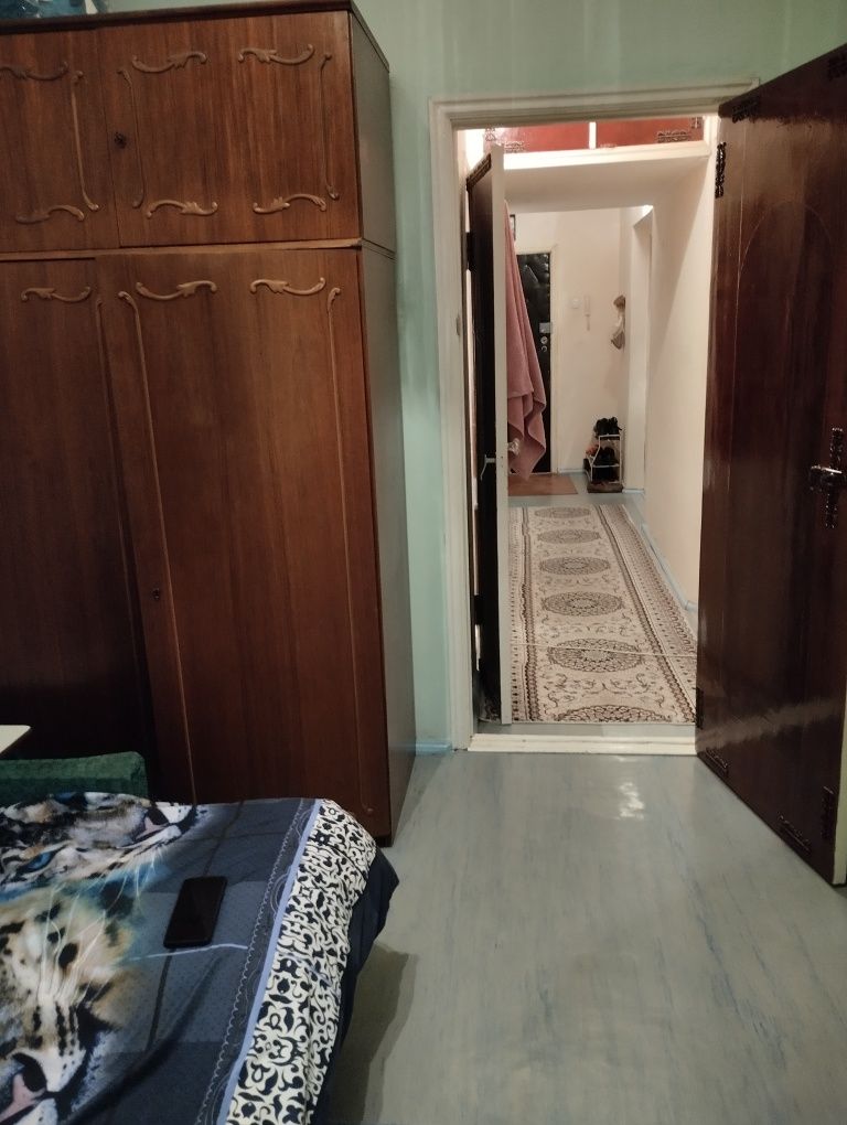 Продам 3 комнатную квартиру
