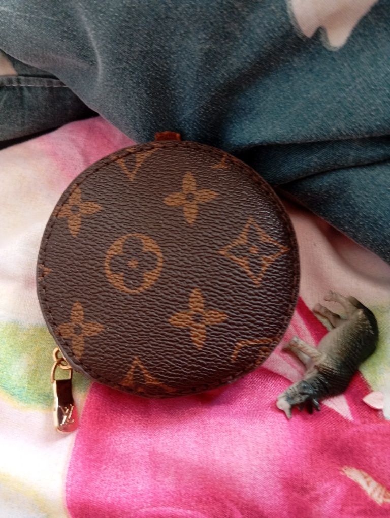 Кошелёк красивый новый