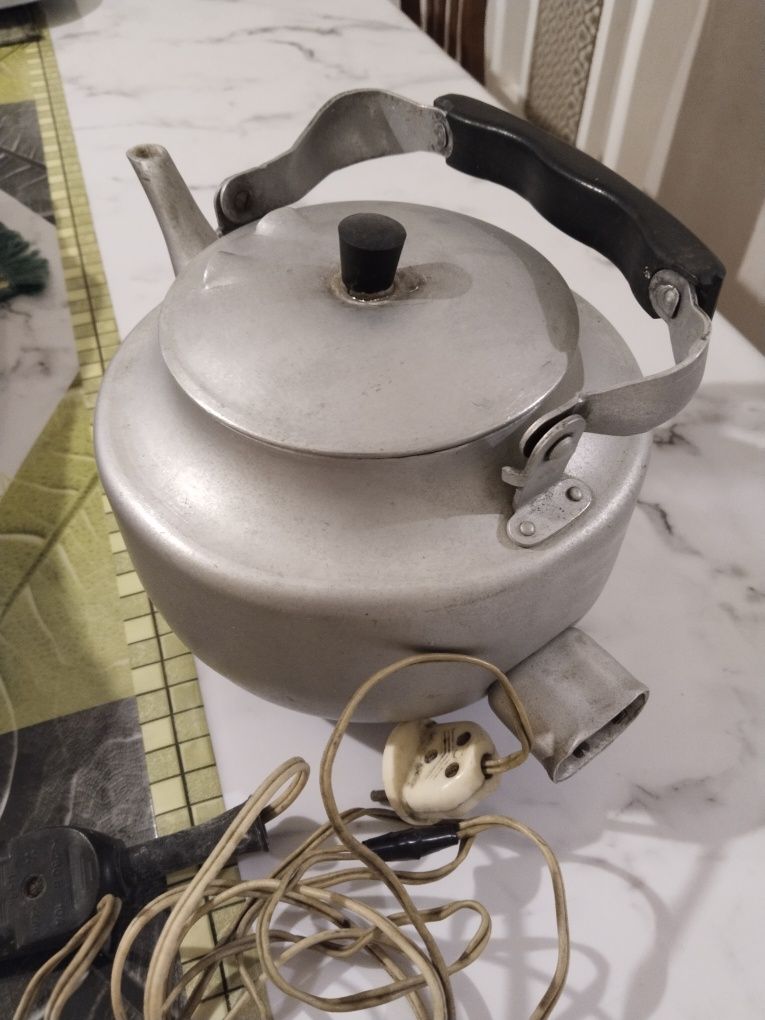 Продам чайник советскии