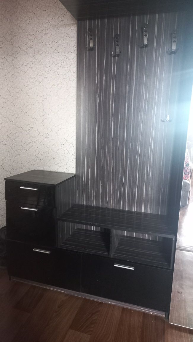 Прихожая прихожка шкаф мебель
