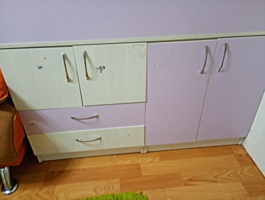 Продам детскую кроватку